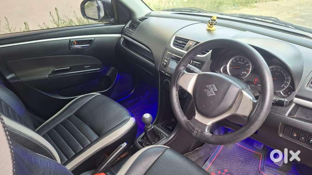 Maruti Suzuki Swift Vxi With Abs, 2015, Petrol