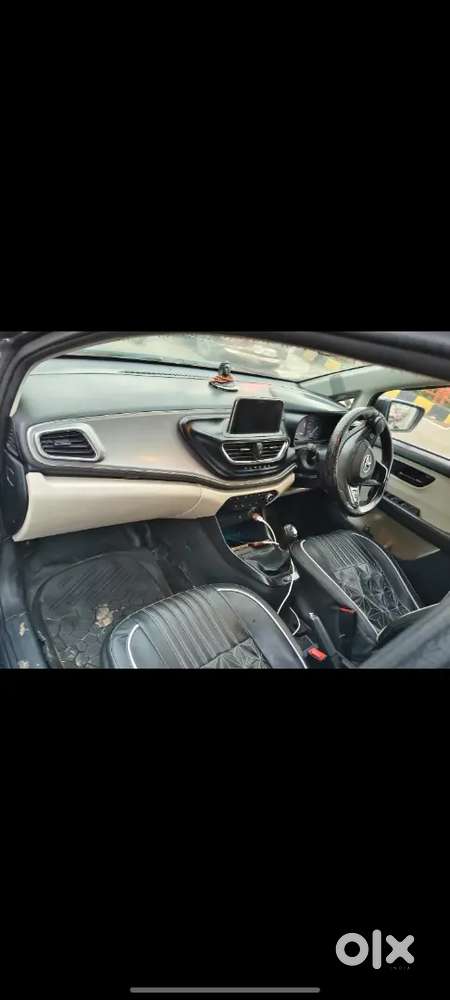 Tata Altroz Xm Plus 2022 Petrol