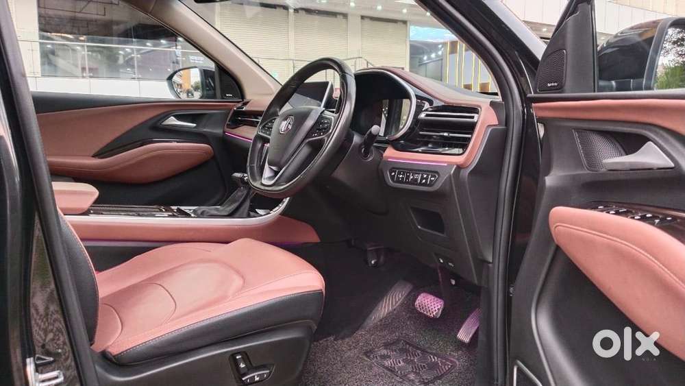 Mg Hector Plus 1.5 Sharp Turbo Cvt 6 Str, 2023, Petrol