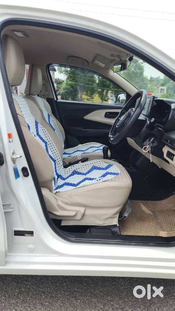 Maruti Suzuki Swift Dzire Lxi Option, 2025, Petrol