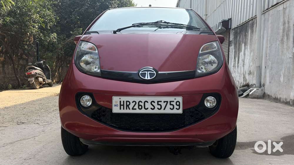 Tata Nano Genx Xta, 2015, Petrol