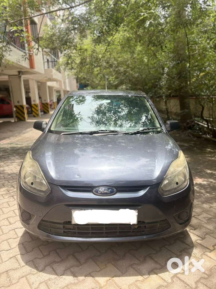 Ford Figo Petrol Manual 2011