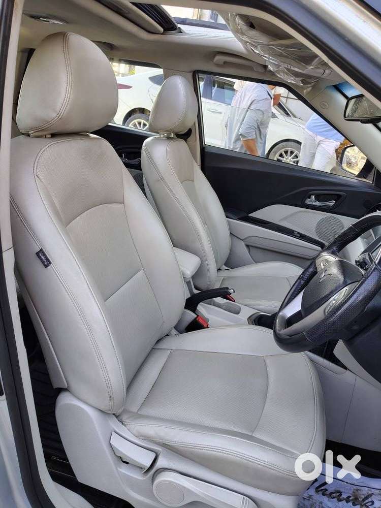 Mahindra Xuv300 W8 Option, 2023, Petrol