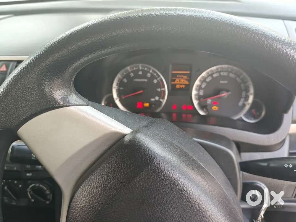 Maruti Suzuki Swift 2015 Petrol 27000 Km Driven