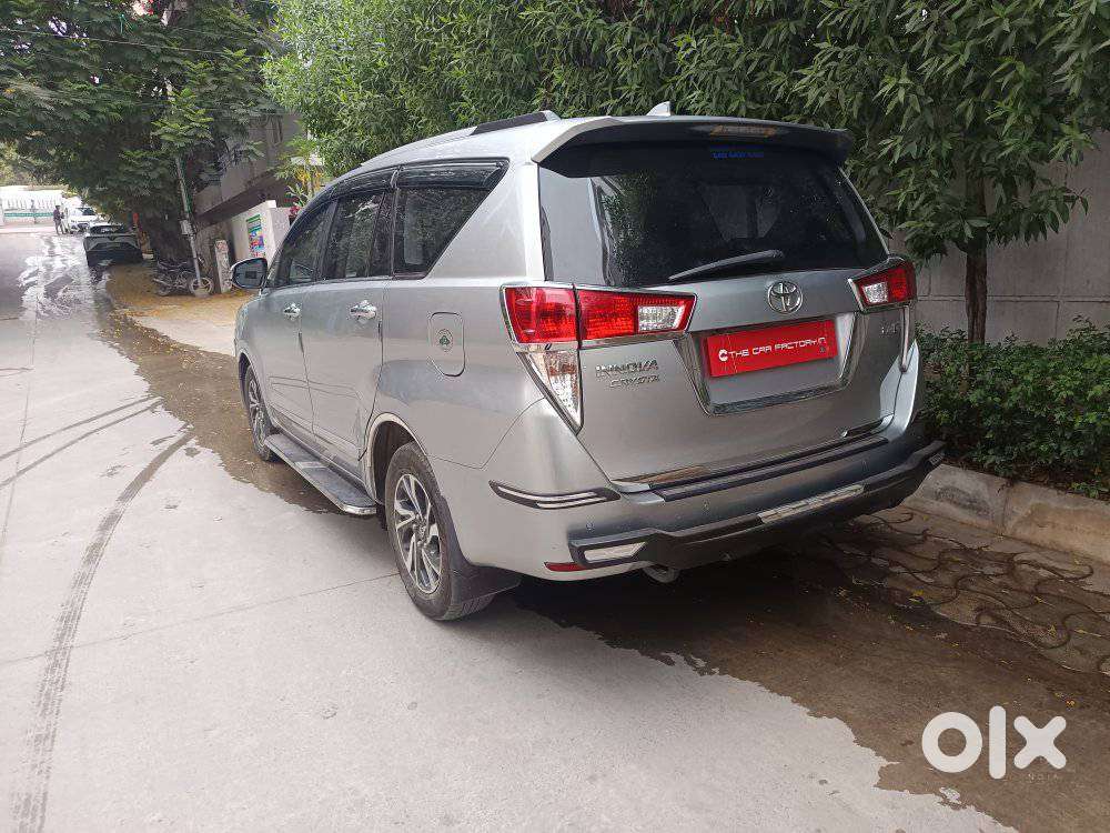 Toyota Innova Crysta 2.8 Gx At 8 Seater, 2022, Diesel