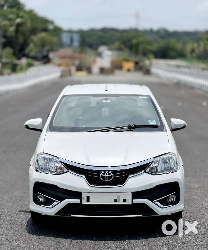 Toyota Etios Vx Limited Edition, 2017, Petrol