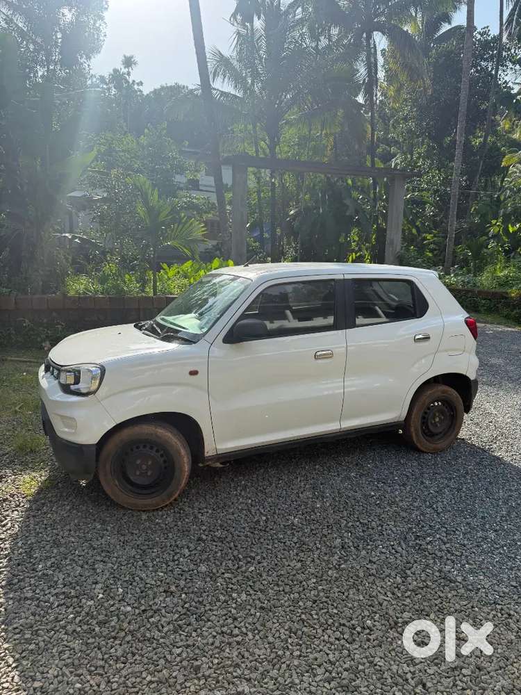 Maruti Suzuki S-presso 1.0 Vxi 2021