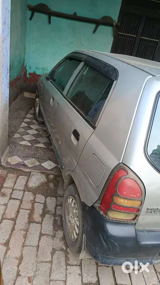 Maruti Suzuki 800 Ac 2011