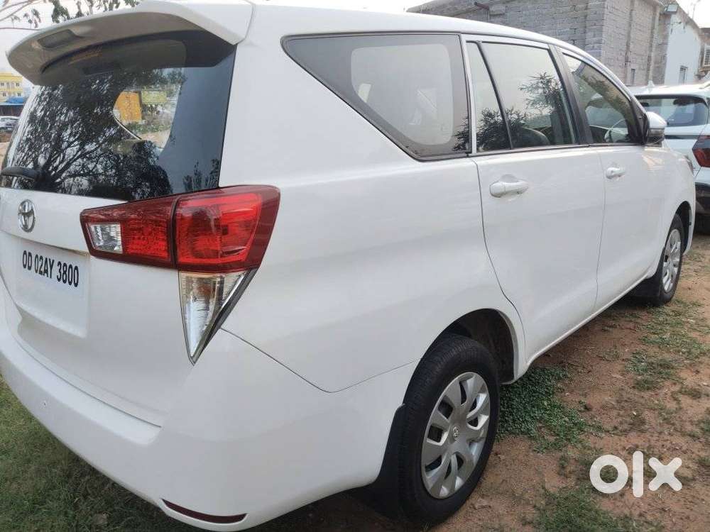 Toyota Innova Crysta 2.4 Gx Mt, 2019, Diesel