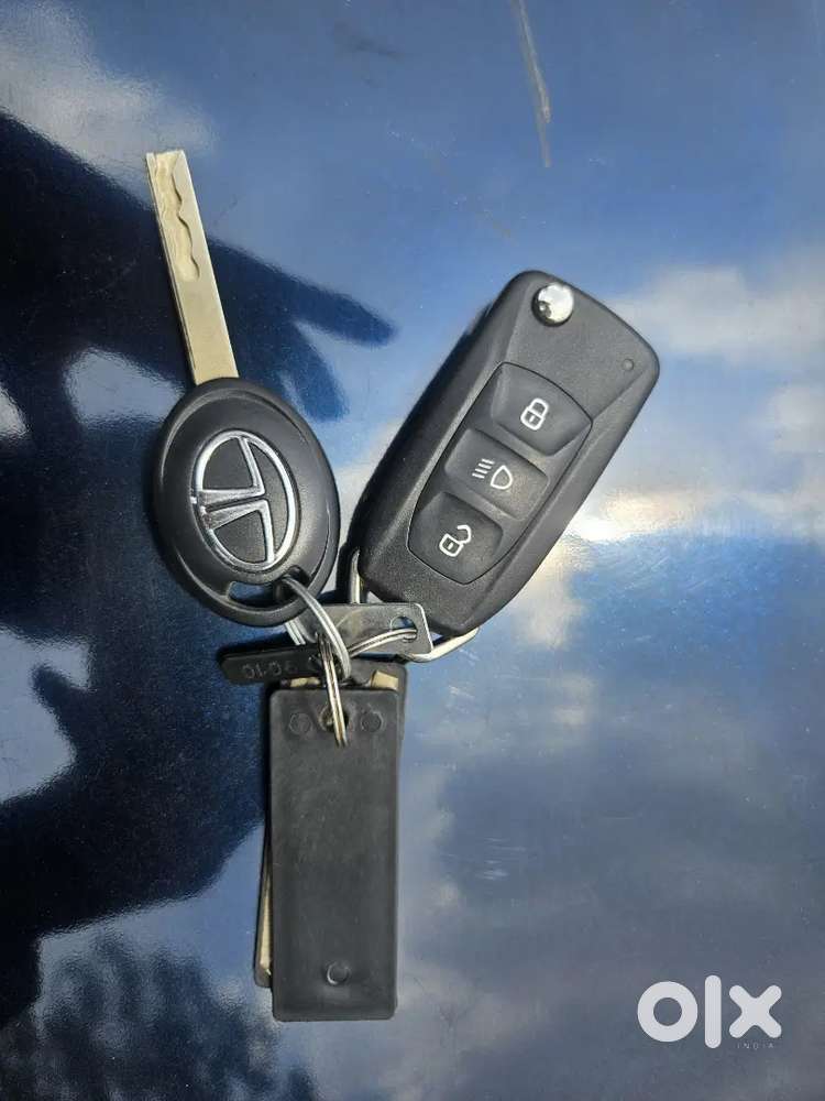 Tata Tigor Xza Twn Cng - 2024 - Less Driven Car