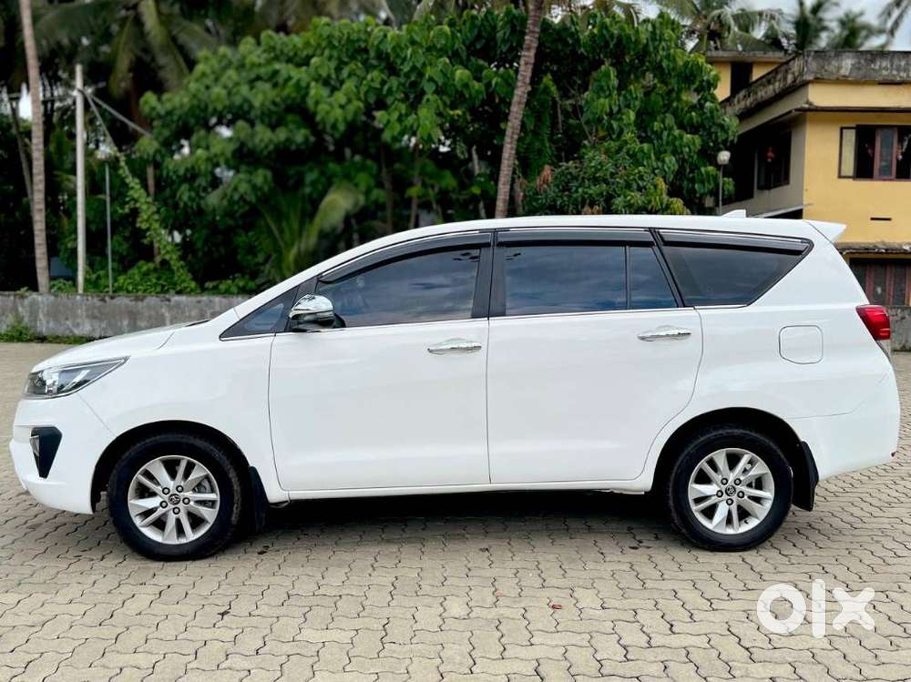 Toyota Innova Crysta 2.4 G Mt, 2018, Diesel