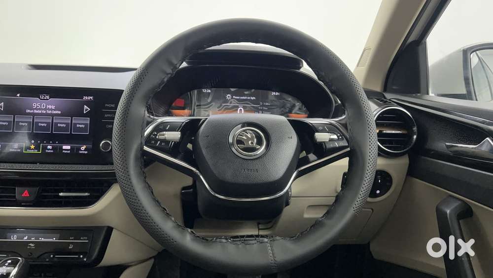 Skoda Slavia Style 1.5l Tsi Dsg, 2022, Petrol