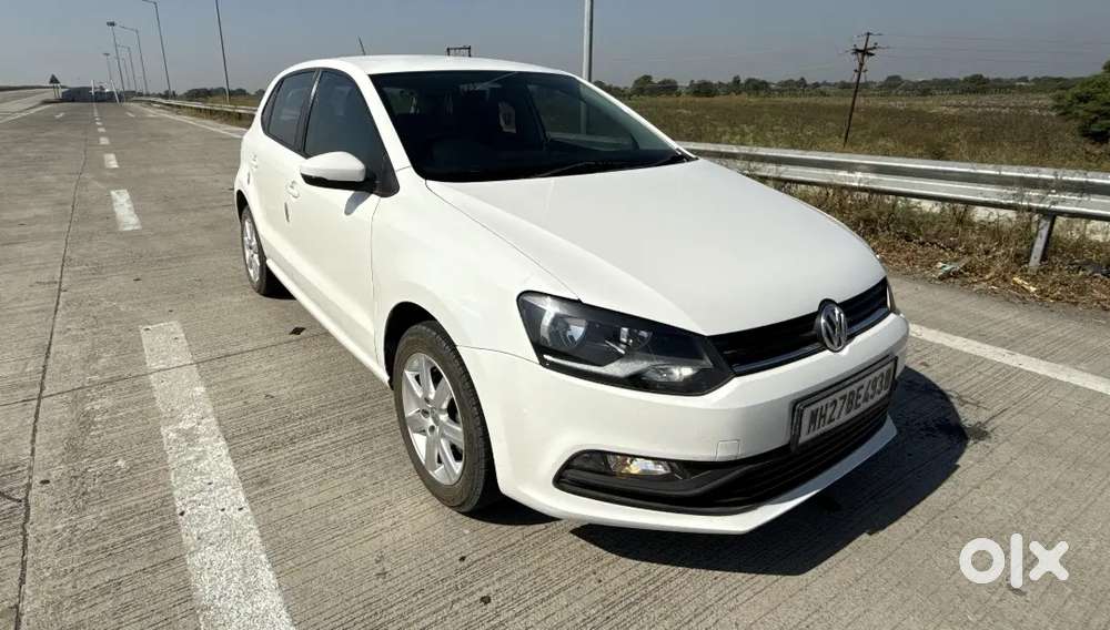 Volkswagen Polo Comfortline Petrol Manual 2015 Second Owner