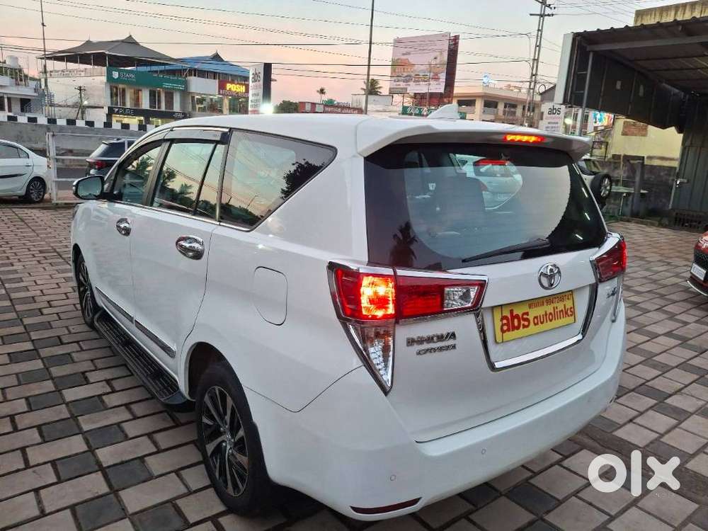 Toyota Innova Crysta [2020-ongoing] 2.4 Zx At 7 Str, 2021, Diesel
