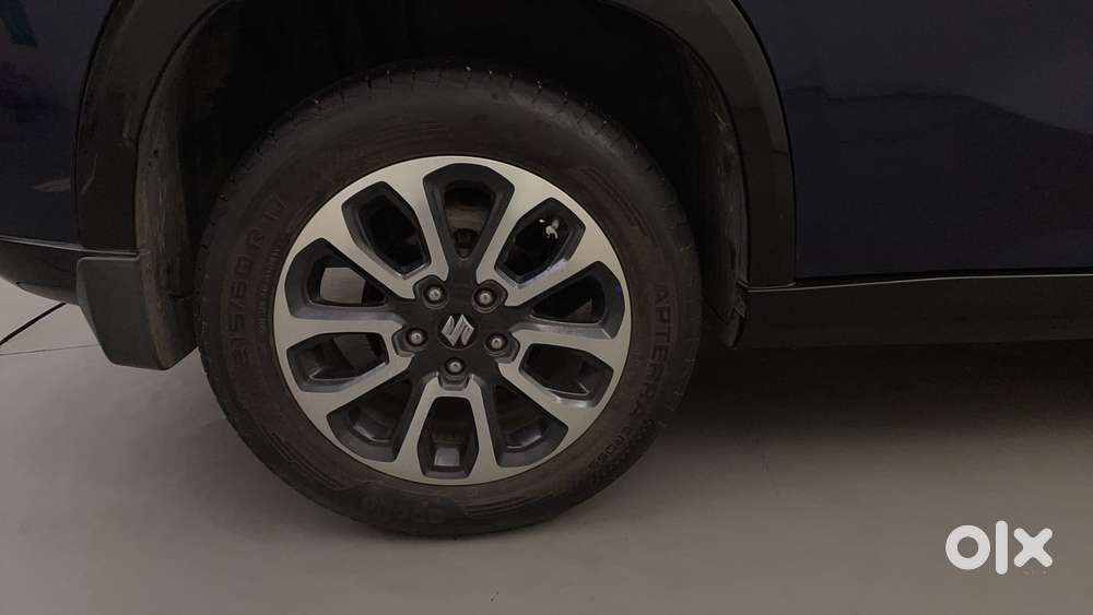 Maruti Suzuki Grand Vitara 1.5 Alpha Plus Intelligent Hybrid Ecvt, 2..