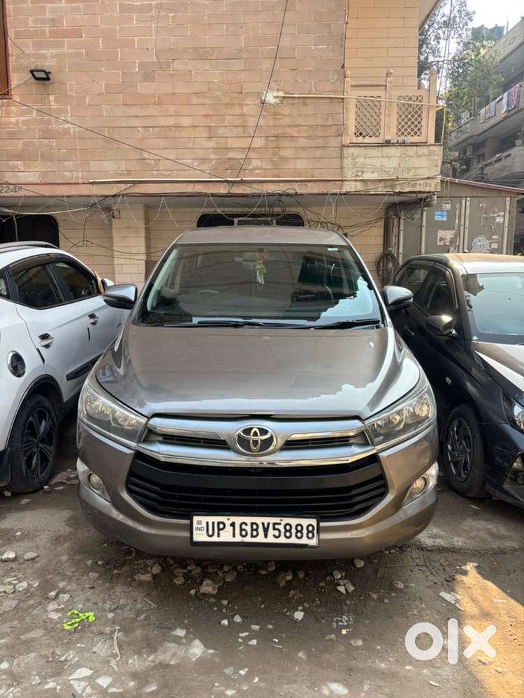 Toyota Innova Crysta