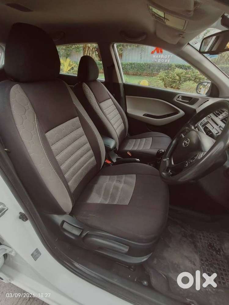 Hyundai Elite I20 Sportz (o) 1.2, 2015, Petrol