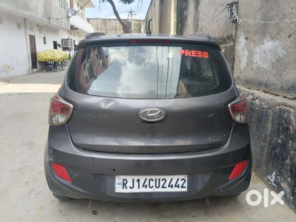 Hyundai Grand I10 Sportz 2013 Diesel Manual