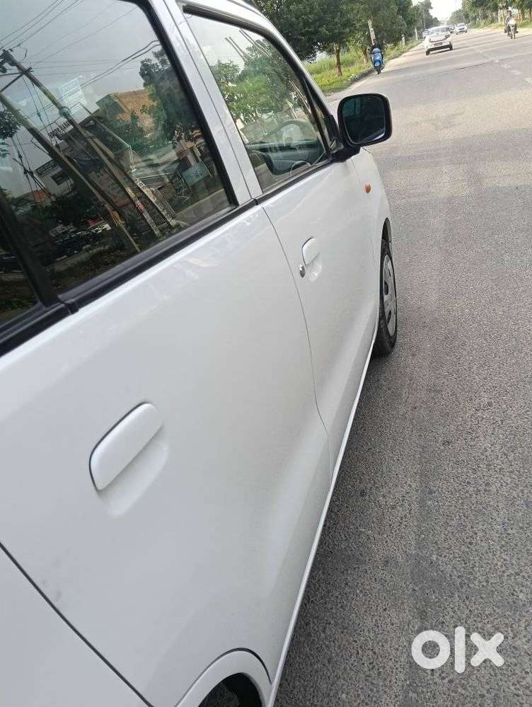 Maruti Suzuki Wagon R Vxi Amt1.2, 2016, Petrol