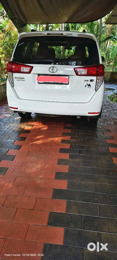 Toyota Innova Crysta 2017