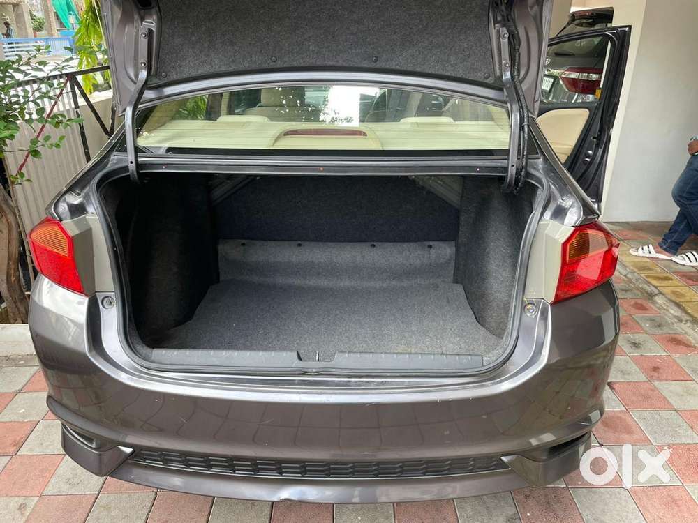 Honda City I-vtec Sv, 2018, Petrol