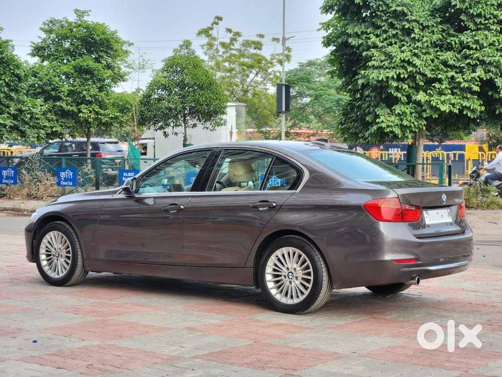 Bmw 3 Series 2015 Diesel Well Maintained (320d Luxury Line)