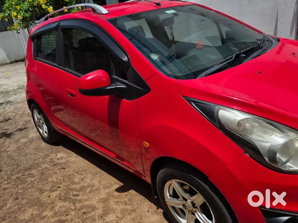 Chevrolet Beat Petrol 2014