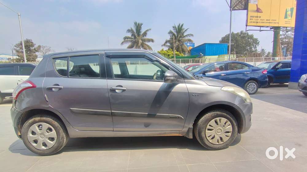 Maruti Suzuki Swift Vxi 1.2 Abs Bs-iv, 2014, Petrol