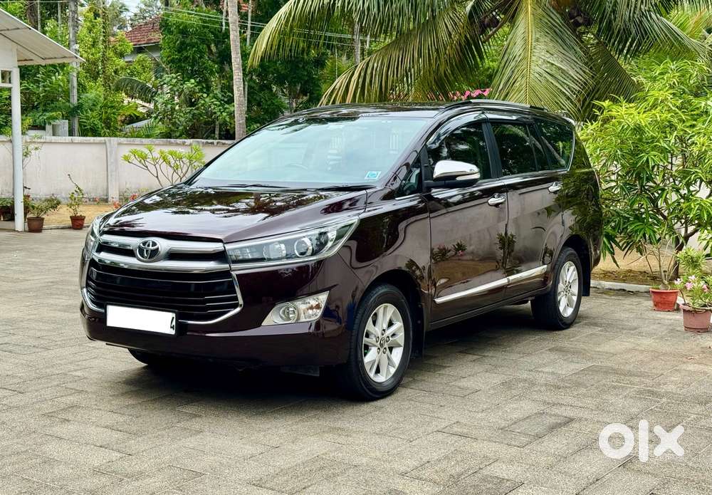 Toyota Innova Crysta 2.8z Automatic, 2017, Diesel