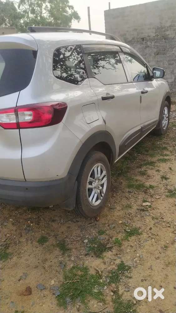 Renault Triber 2022 Petrol Well Maintained