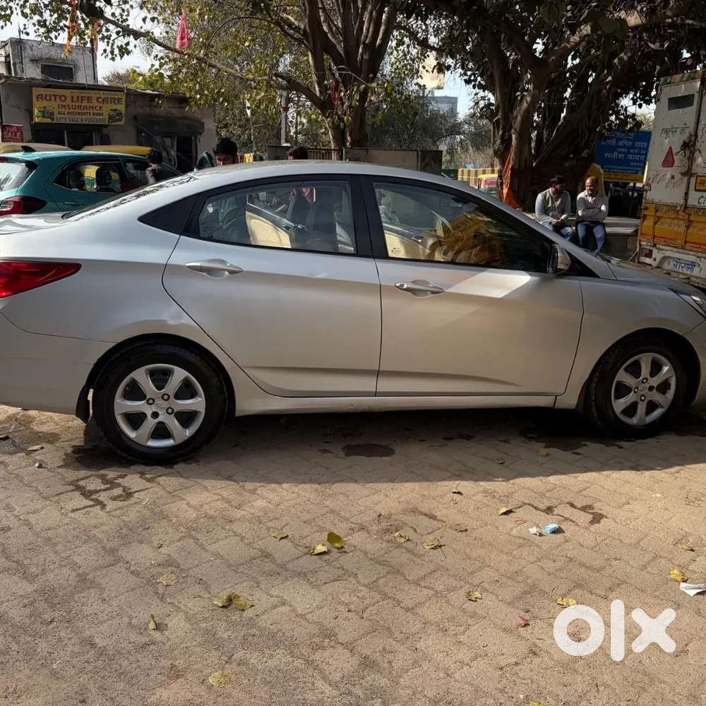Hyundai Verna 2011 Petrol Manual