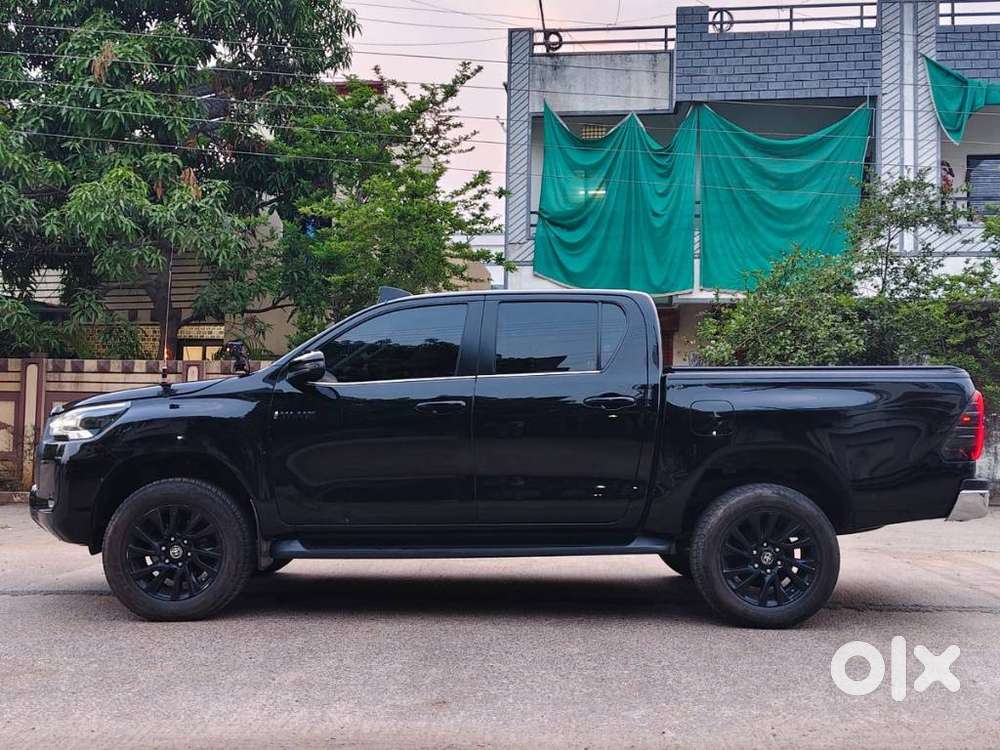 Toyota Hilux High Diesel Turbo Automatic, 2024, Diesel