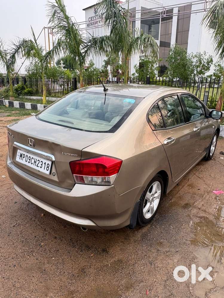 Honda City 2011 Petrol & Cng Well Maintained
