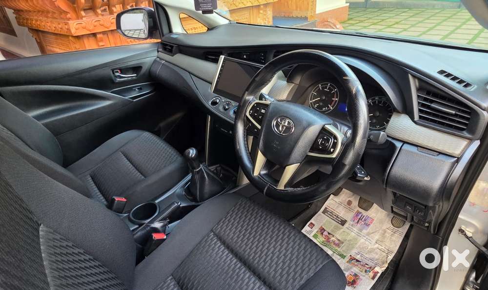 Toyota Innova Crysta 2.4 Gx Mt, 2017, Diesel