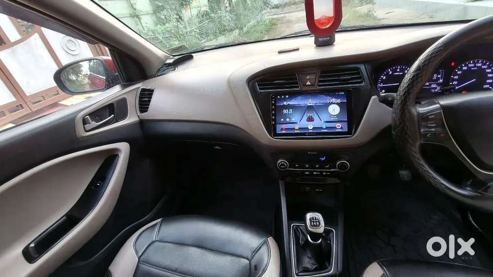 Hyundai Elite I20 Sportz Vtvt 2015