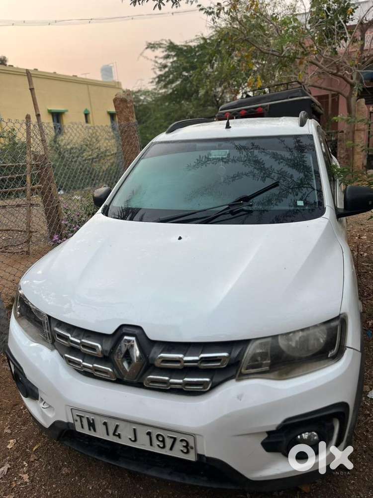 Renault Car Petrol 2016