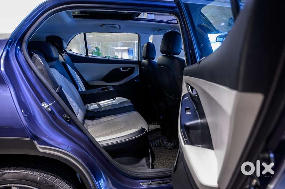 Hyundai Creta Sx (o) 1.5 Petrol Cvt, 2023, Petrol