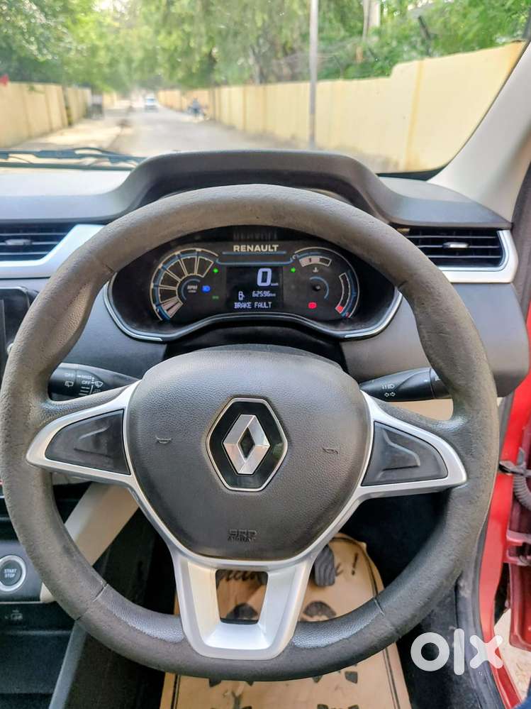 Renault Triber Rxz, 2021, Petrol