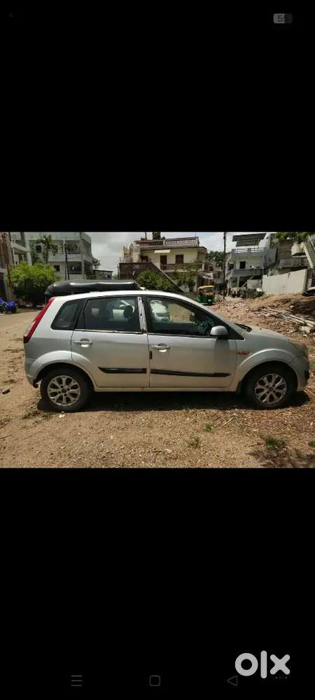 Good Condition Car Smooth Engine Ac Working Tuch Pannel Display