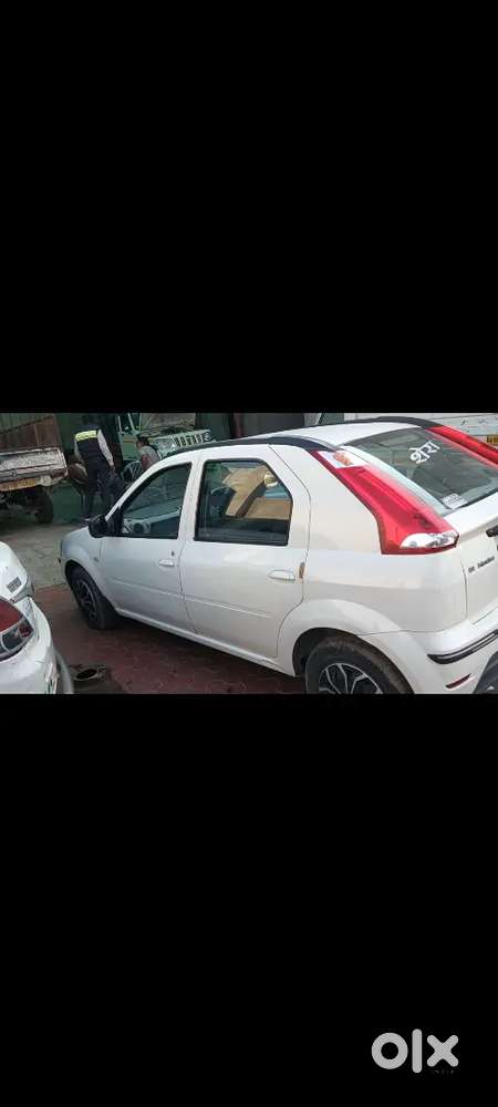 Mahindra Verito 1.5 D4 2013