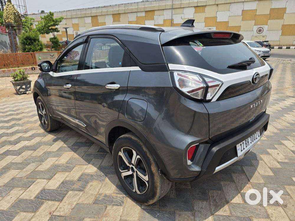 Tata Nexon 1.2 Revotron Xz Plus, 2022, Petrol
