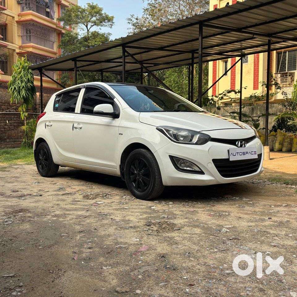 Hyundai I20 Sportz 1.2 Bs-iv, 2012, Petrol