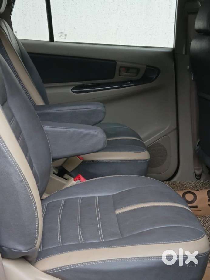 Toyota Innova 2.5 G (diesel) 7 Seater, 2012, Diesel