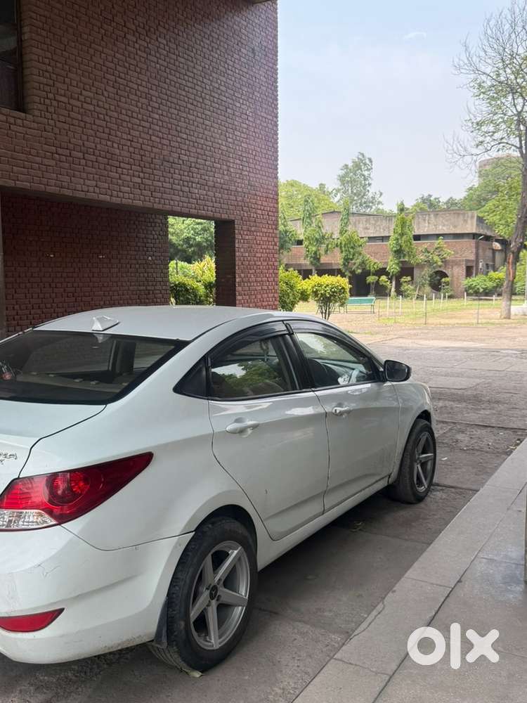 Hyundai Verna Diesel 2012 Car