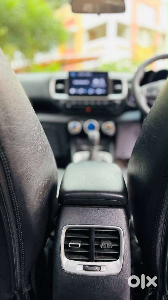 Hyundai Venue 1.2 S Plus, 2022, Petrol