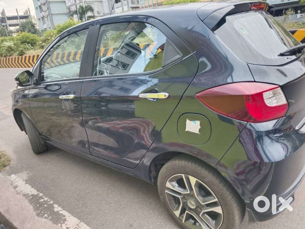 Tata Tiago 1.2 Revotron Xza Plus Amt, 2023, Petrol