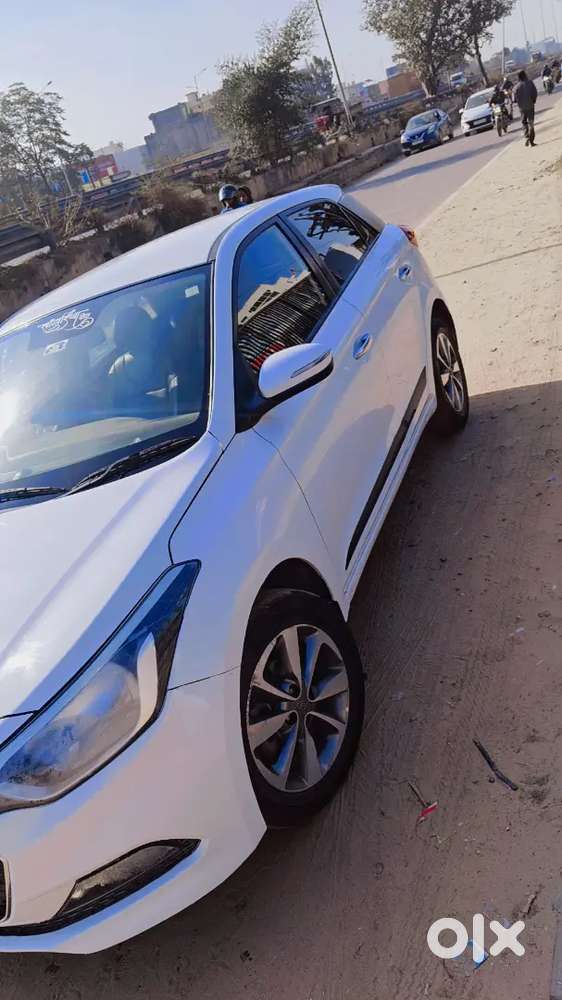 Hyundai I20 2015 Diesel 125000 Km Driven