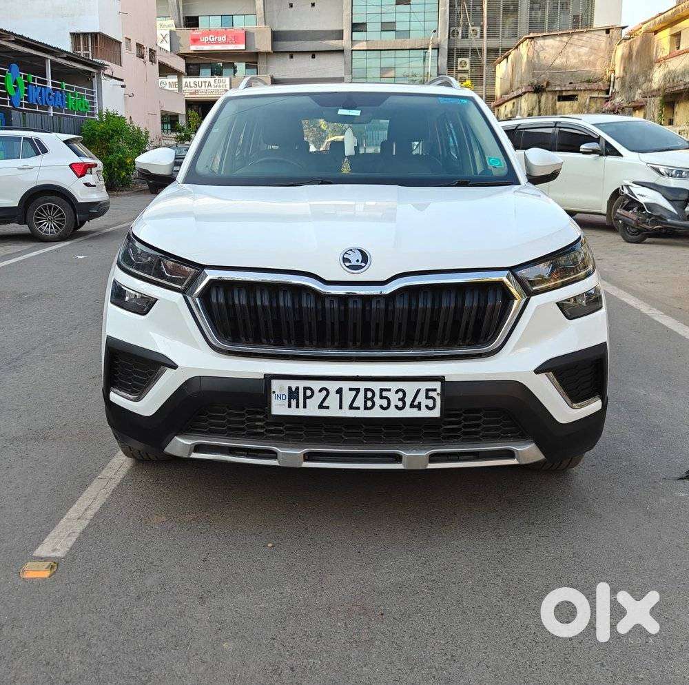Skoda Kushaq 1.0 Tsi Active, 2023, Petrol