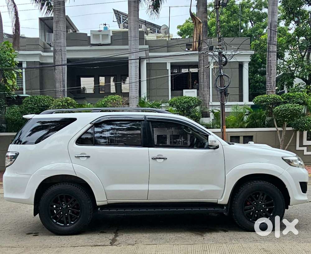 Toyota Fortuner 3.0 4x2 Mt, 2012, Diesel