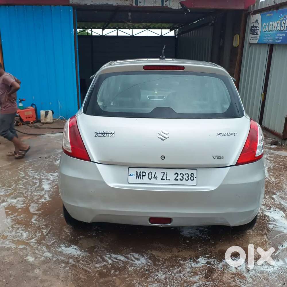 Maruti Suzuki Swift 2015 Diesel 93000 Km Driven
